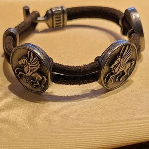 Leather bracelet